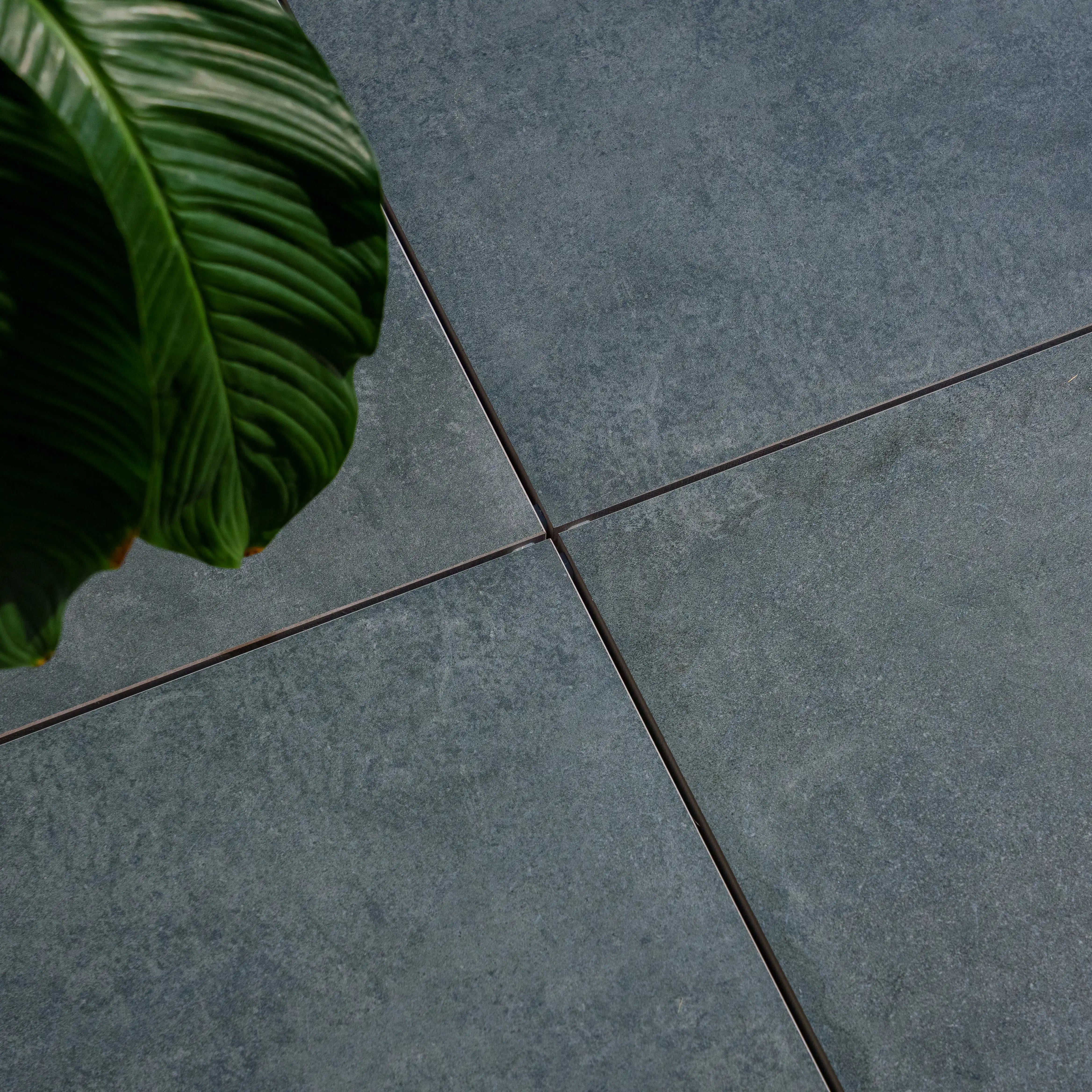 Terrassenplatte Nero 60x60x2cm