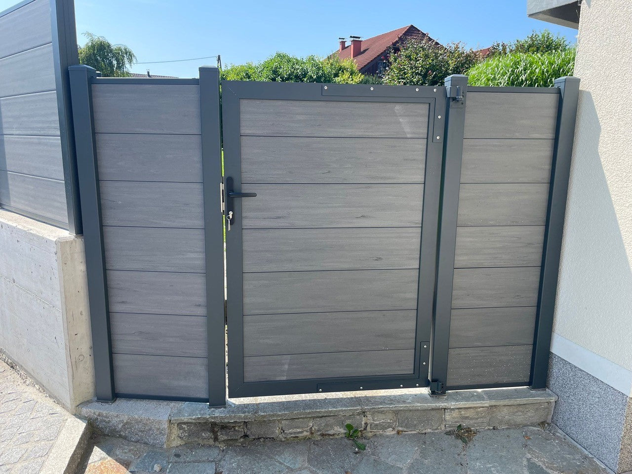 Alu-Torrahmen inkl. Befestigungen für WPC- und ALU Sichtschutzzaun